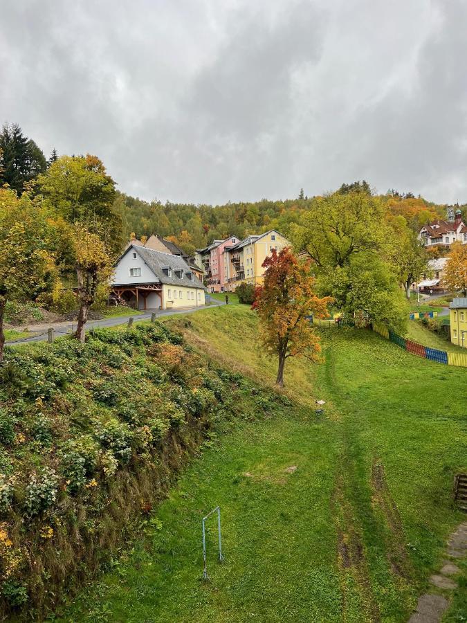 Apartman Visek Jachymov Bagian luar foto